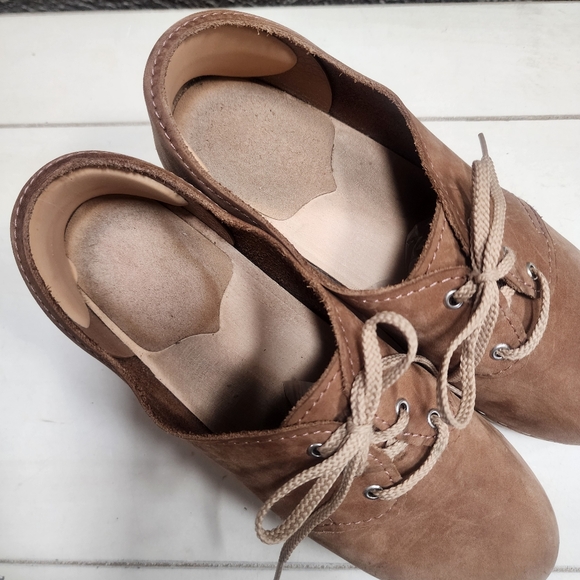 Soft brown lace up Sangens clogs size 37 - Picture 8 of 11
